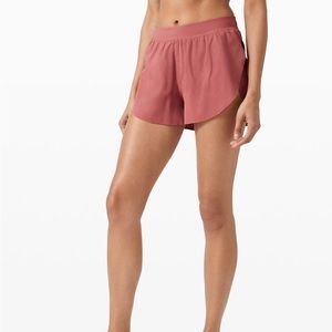 Lululemon Find Your Pace High-Rise Lined Short 3"